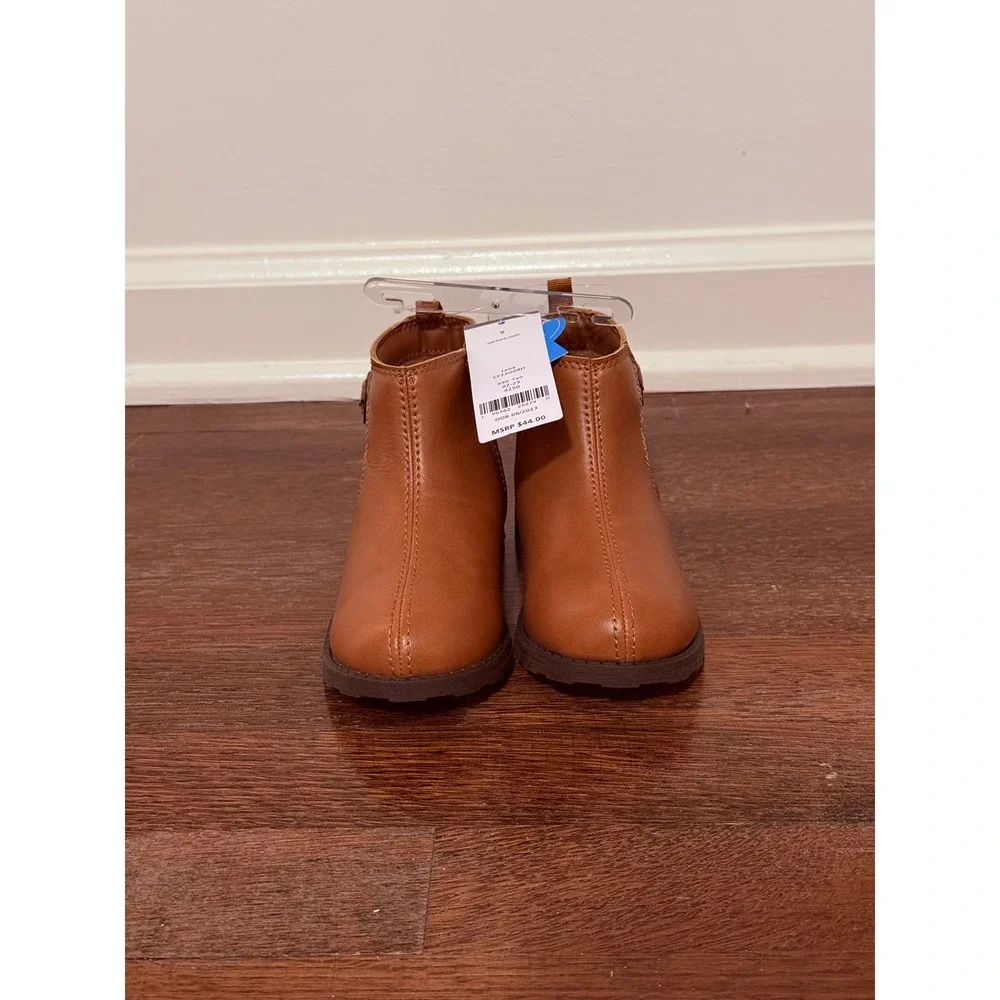 NWT Carter's Girls Lena Chelsea Boot Sz 9